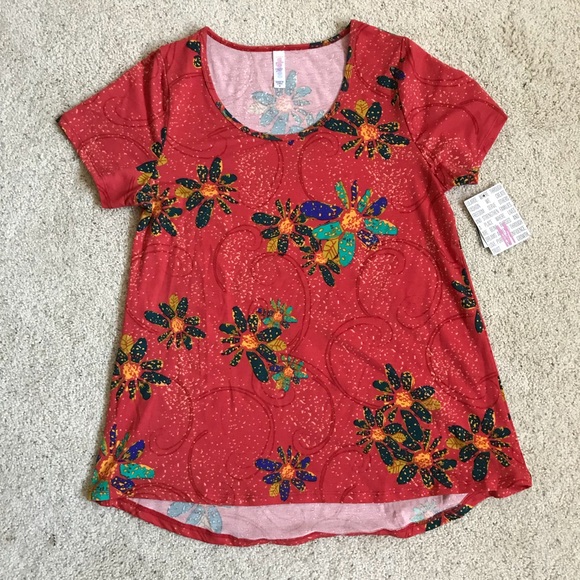 Lularoe Classic Tee - Picture 1 of 3